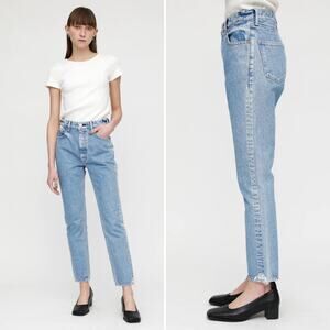 NWOT MOUSSY VINTAGE MARKSVILLE BOY SKINNY Size 24 Blue Rigid Denim Tapered Leg